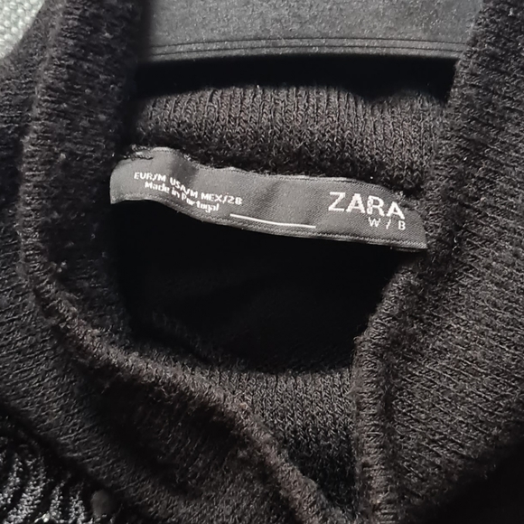 Zara turtleneck - Picture 8 of 10